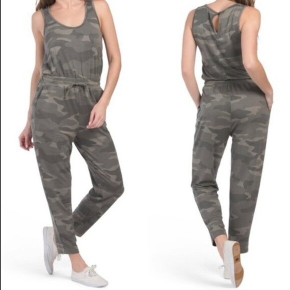 Splendid Women’s Large Camo Terry Tank Jumpsuit One Piece NWT Green